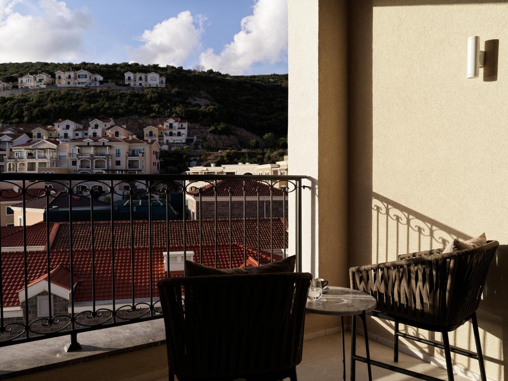The Chedi Lustica Bay Hotel Tivat Exterior photo