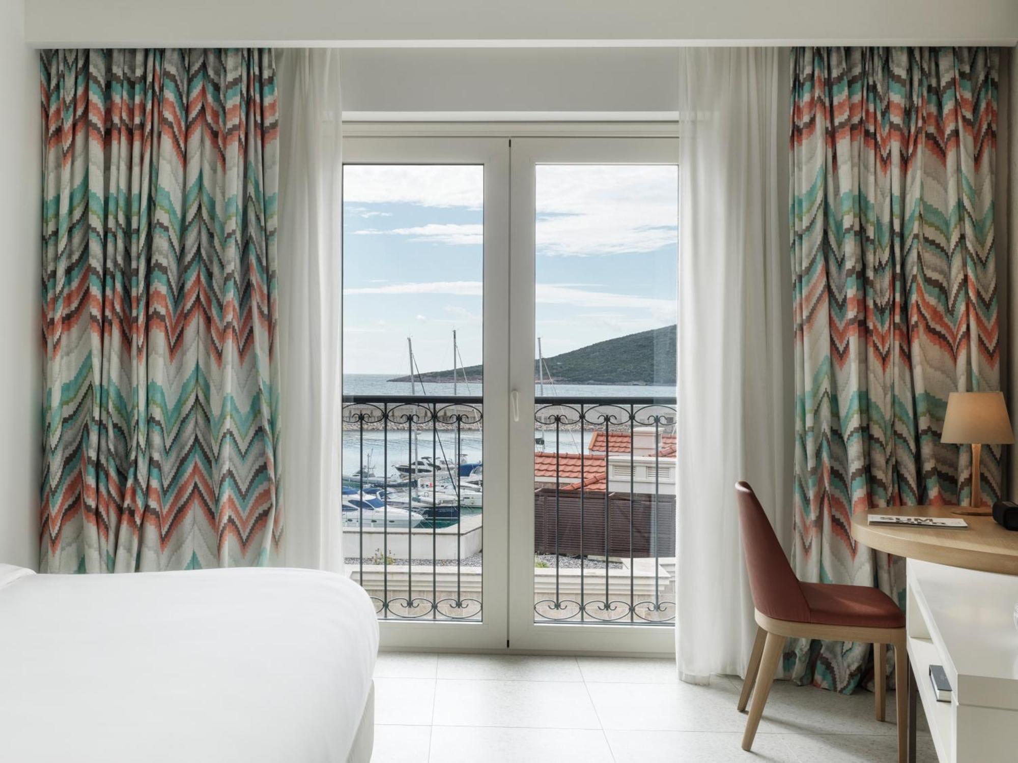 The Chedi Lustica Bay Hotel Tivat Exterior photo